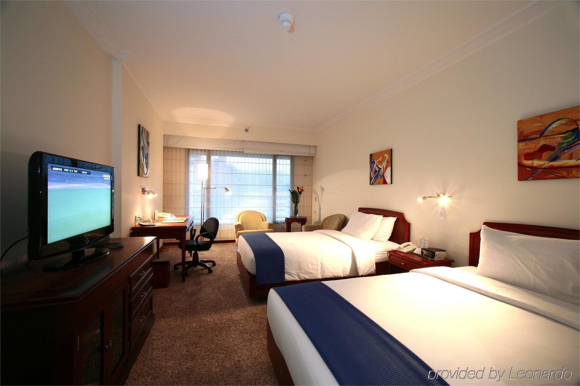Nh Royal Hotel